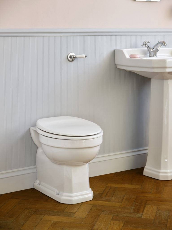 Ideal Standard Miska stojąca WC U471201 z deską sedesową U011801 komplet - obrazek 3